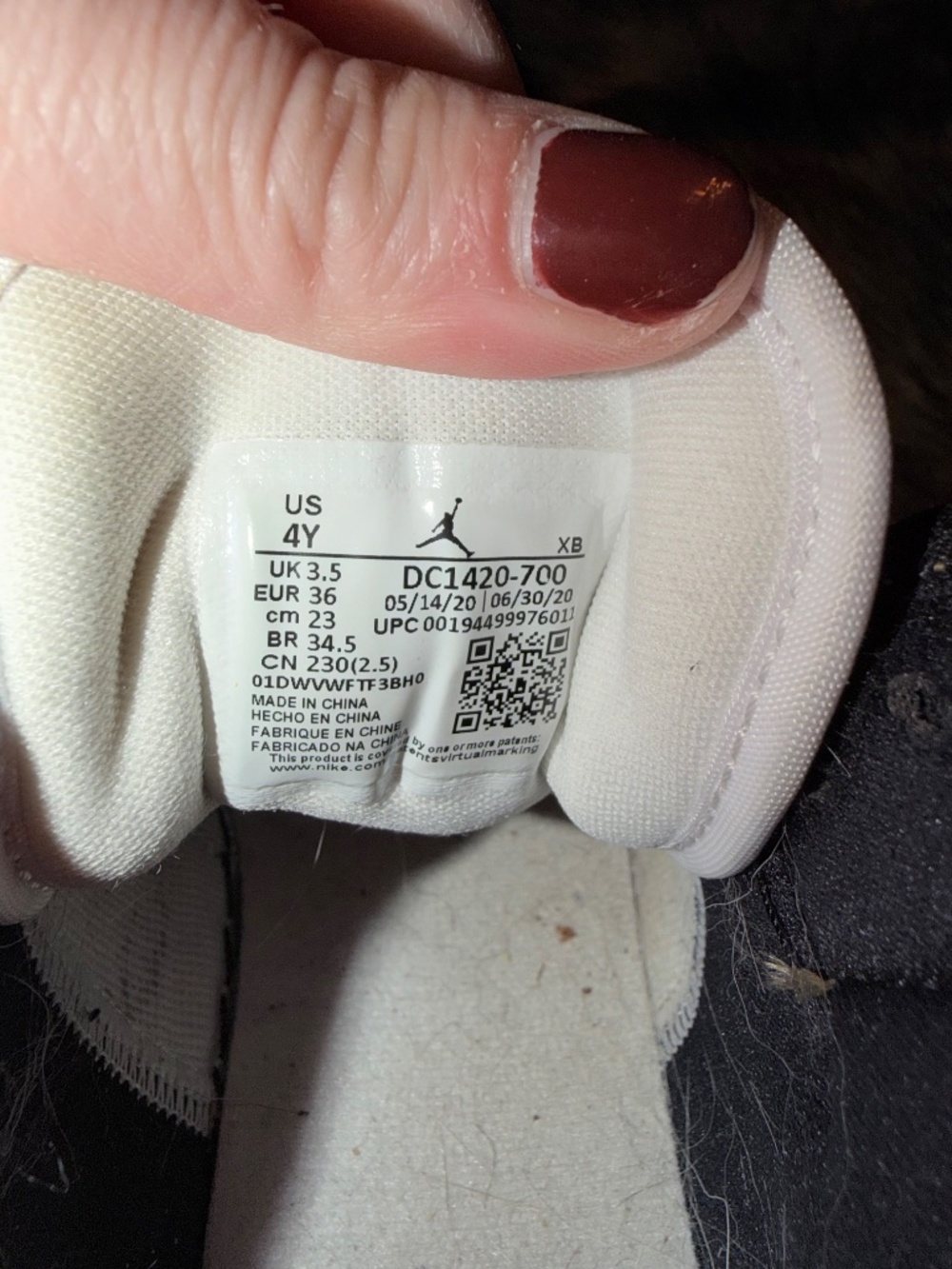 🤎 NIKE // Kids Air Jordan Mid Metallic Gold // Size 4Y - Picture 7 of 7
